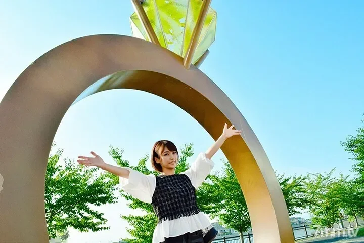 FC2-PPV-1584241 First leak  Former reader model Fukuoka Logistics company public relations OL slender beauty ab*m* reality show appearance behind the scenes POV data