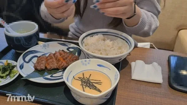 FC2-PPV-1618176 fc2-ppv 1618176 [Prevention of body baldness, Gonzo] Creampie at home after having a meal date with a beautiful older sister's saffle