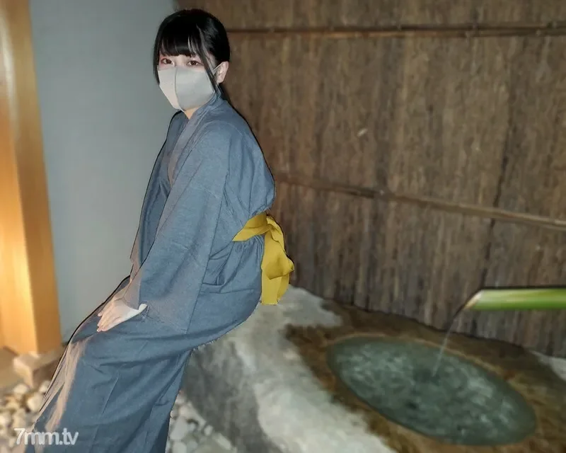 FC2-PPV-2778185 * 100 more * Hidden busty JD / supportive creampie at a part-time inn