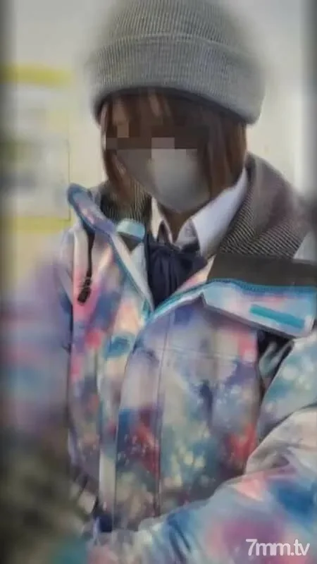 FC2-PPV-1674978 Limited to 3 days Individual shooting  Prefectural Commercial Department ② Delicate G cup. Snowboard snowboarding first experience + vaginal cum shot by two adults