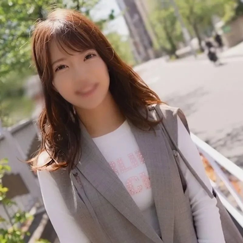 FC2-PPV-4804573 ★ Dripping with pre-cum ★ G-cup ★ Feels amazing to hug ★ A cheerful and lewd big-breasted hairdresser  24  Creampie × ②  Namin