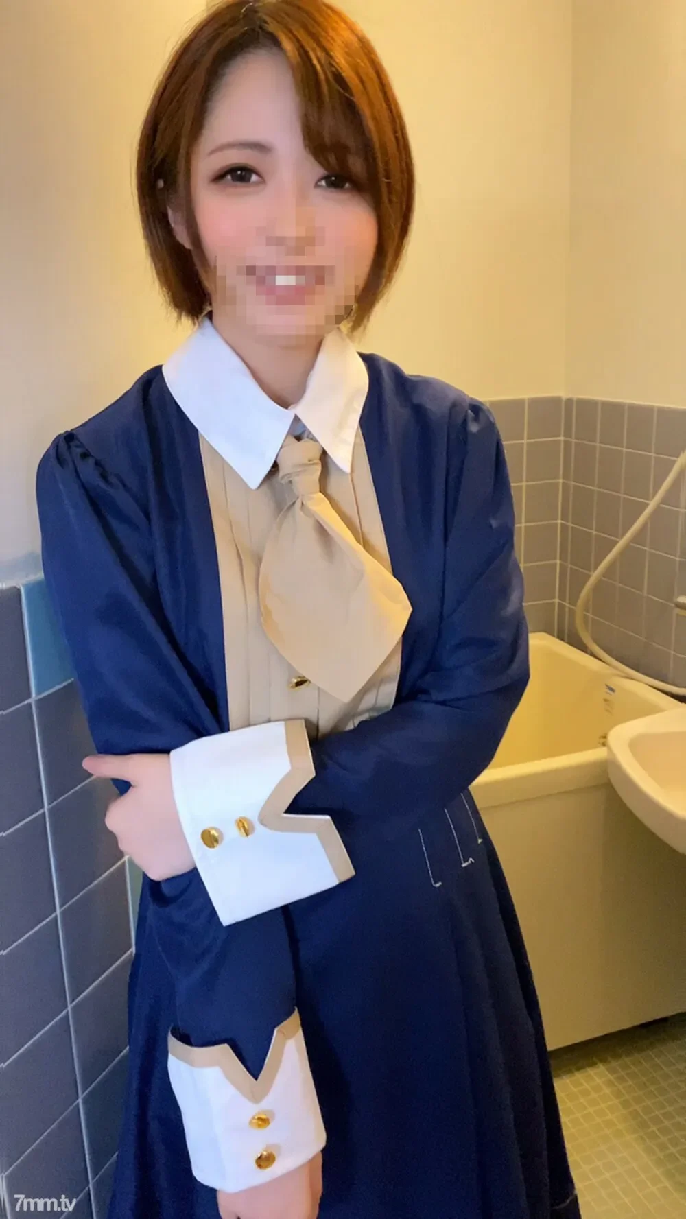 FC2-PPV-1545161 4th Generation Idol  Leaked Toilet Blowjob Leaked Blowjob with a fat otaku connected through a secret account  smartphone data