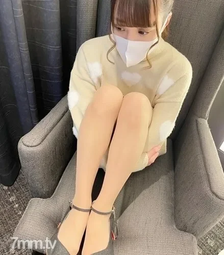 FC2-PPV-1670065 fc2-ppv 1670065 [Appearance, uncensored, aptly elegant beautiful girl, if you like it] In translation, screaming from the runaway beautiful girl's waking up Squirting continuous demon squid w Conceived while screaming SEX!  - This is ...