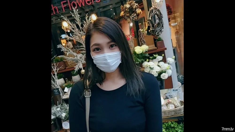 FC2-PPV-2546852 First shot! !! Limited number! Uncensored  Obscene fornication of an innocent and intelligent professional student who does not know men extremely ... Then vaginal cum shot! !!