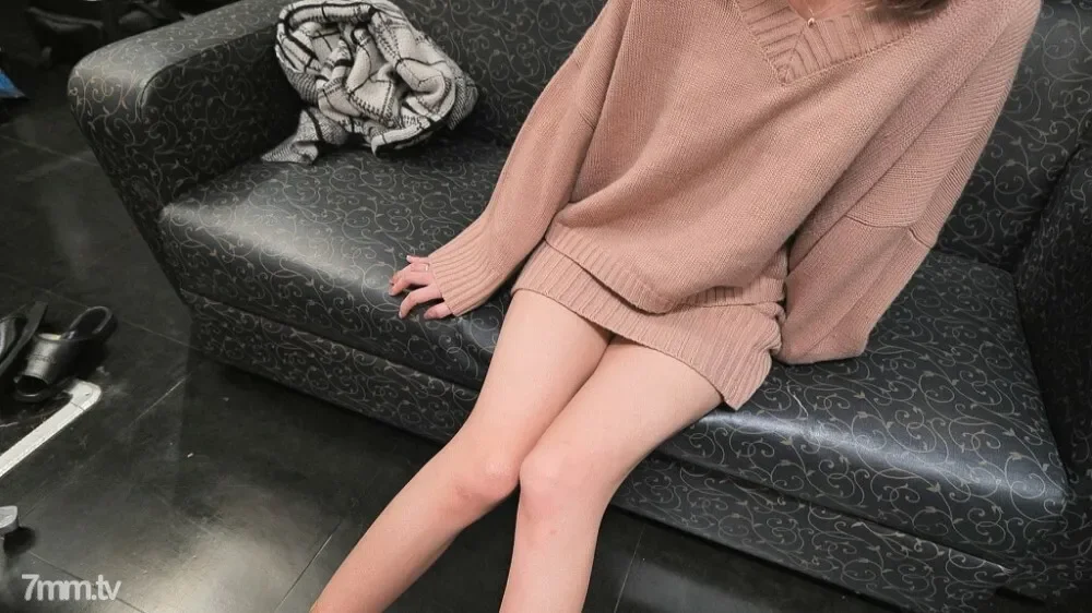 FC2-PPV-2320867 fc2-ppv 2320867 [Personal shooting] 69th shooting Himari-chan is desukehei!  - Begging semen Tokuno fishy smell cum swallowing, special chewy video of style to get pregnant from the stomach [Amateur video]