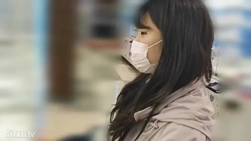 FC2-PPV-1664263 Limited to 3 days Individual shooting  Prefectural general course ① 140 cm Reunited with an angel. Unauthorized first vaginal cum shot violently tampered with by two uncles