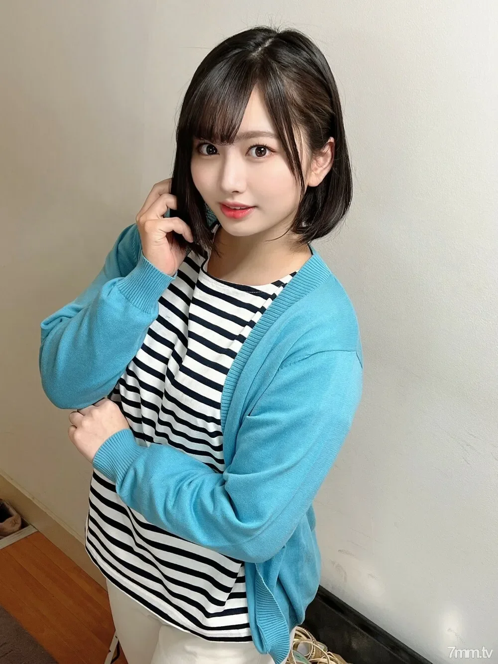 FC2-PPV-2972481 Married woman off-paco  27-year-old beautiful wife duo and orgy Off-paco party 11 is too sensitive and sexual desire is too strong Married woman Saddle teacher's hard SEX is crazy seeded and cums. Seriously completely fallen 1st per