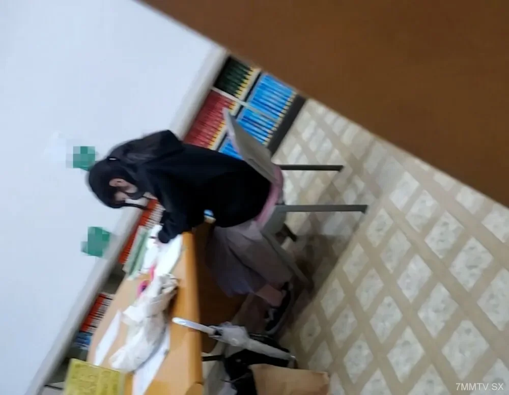 FC2-PPV-3334369 *1980pt Limited time! Appearance Unauthorized  ``I think my parents are open minded...'' One 1⚪︎ school girl, the goal is a civil servant. Sex education for a true female friend who has not been allowed to ejaculate inside the i