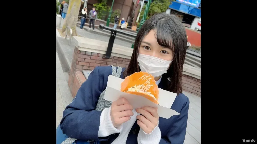 FC2-PPV-2679305 First shot! !! Limited number! Uncensored  "It's embarrassing ..." Bringing a pure student to a love hotel for the first time, obscene fornication! !! Forbidden vaginal cum shot to the disordered genitals of a girl student