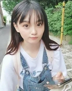 FC2-PPV-1707529 3P ☓ Runaway  Mine runaway who is unfriendly but cute only. A merciless 3P demon play from a villainous patron fake uncle completely wrecked my body and mind ... but for some reason my pussy is soggy w 148cm