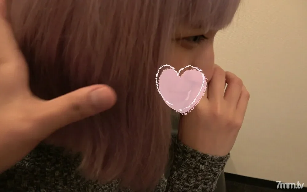 FC2-PPV-1743145 fc2-ppv 1743145 [Personal shooting main story appearance] 20-year-old hostess Mayu-chan's Gonzo cum shot and the message was lost