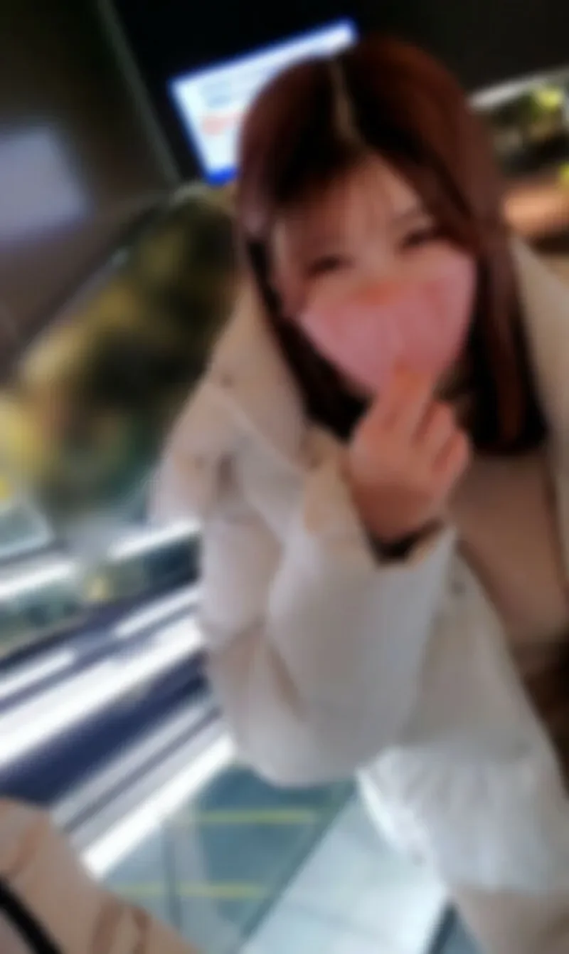 FC2-PPV-3177640 [Individual] * Complete appearance G cup big breasts gravure girl.  - She decides to publish it in a local magazine, but she is in trouble with her life and she reluctantly gives permission.  - It is raw saliva fucking with the breast...