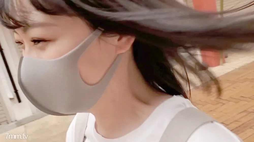 FC2-PPV-1840074 Limited number Uncensored  There is a reason to cum inside on a reunion date with an active JD with big tits!