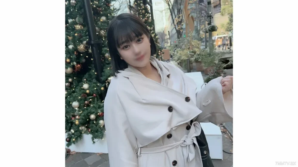 FC2-PPV-4404723 First shoot/look! Limited to 3 days! A neat and tidy female student, whose day I discovered had a non-standard giant breast  hcup ... I sucked on a hard nipple and rubbed it, her giant breasts bouncing non-stop in a girl