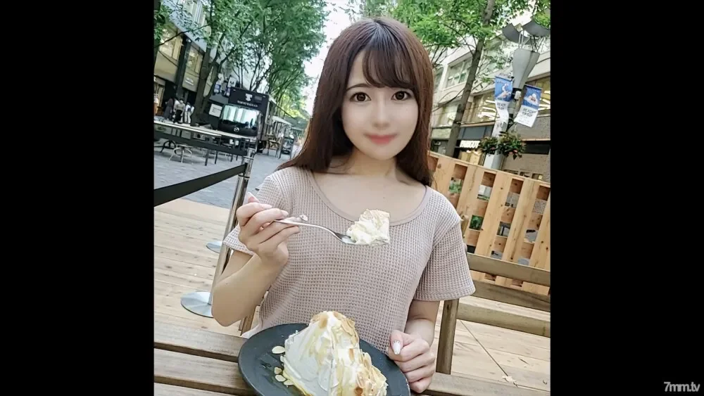 FC2-PPV-2434917 First shot! !! Limited number! Uncensored  Even such an elegant girlfriend couldn't escape from her sexual desire ... Creampie into an elegant and neat beauty who seduces me by licking her tongue! !!  She's masturbation video th