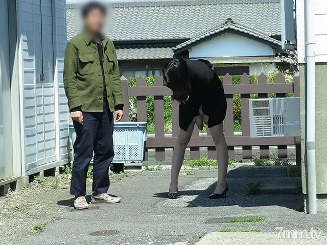 FC2-PPV-1354222 Long nipple x exposure ①  Former K- ● 175cm slender F cup of a round girl While regretting Mr. Shuri, I'm ashamed of being exposed to the outdoors many times! ☆ Luxury review benefits available ☆