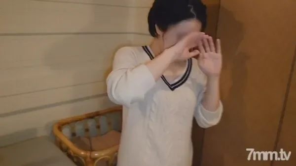 FC2-PPV-1622111 [Personal shooting] Obedient wife who works at Enko instead of her husband who lost his job!  - A married woman whose body is honest and reluctant but exposes her sexual desire [Creampie]