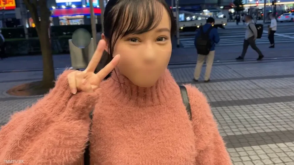 FC2-PPV-3335719 Feature  A bizarre hobby event after the curtain rises. Sensitive and highly sensitive eyes, highly sensitive senses, single-handed, three-fingered man's man's high tide, deep thigh meat stick extraction, completed → mass vulva