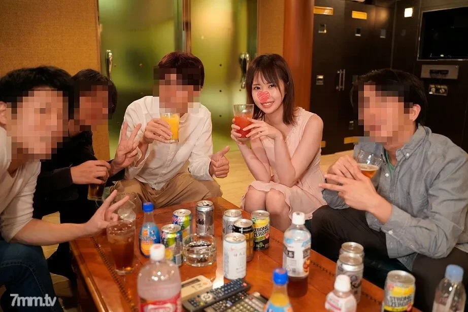 FC2-PPV-1212917 Scheduled to be leaked / deleted  2019 Last Super Premier Blue ●●● University 4th grade Taki ● Miki  22  Everyone turned around w T ●● Unofficial decision mistake ● Gaku 201 ● Oni Premier