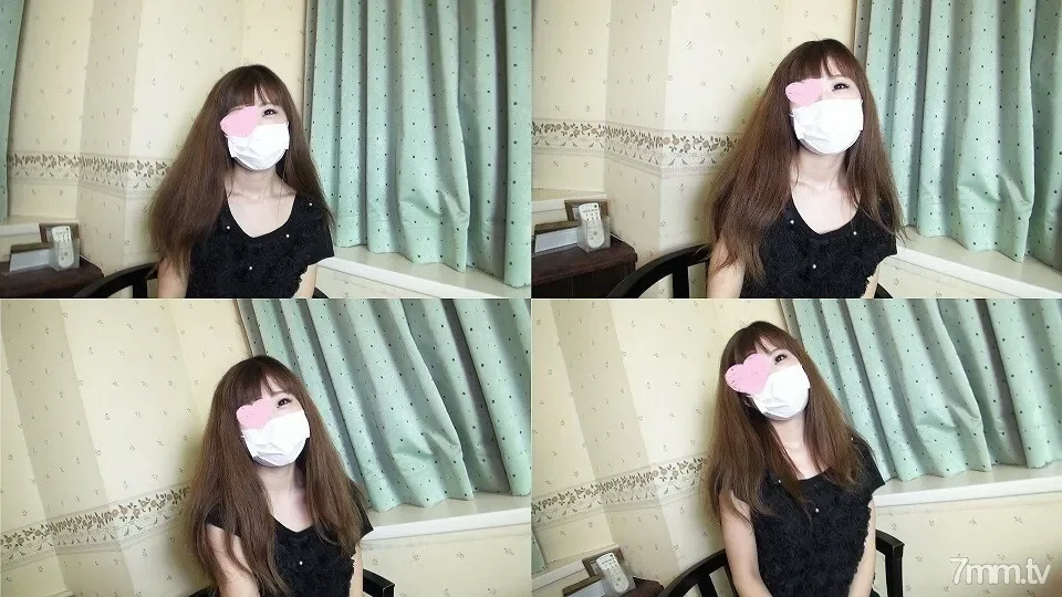 FC2-PPV-452017 First shot! Fashionable and cute-I've done a slender shaved girl ♪ Personal shooting