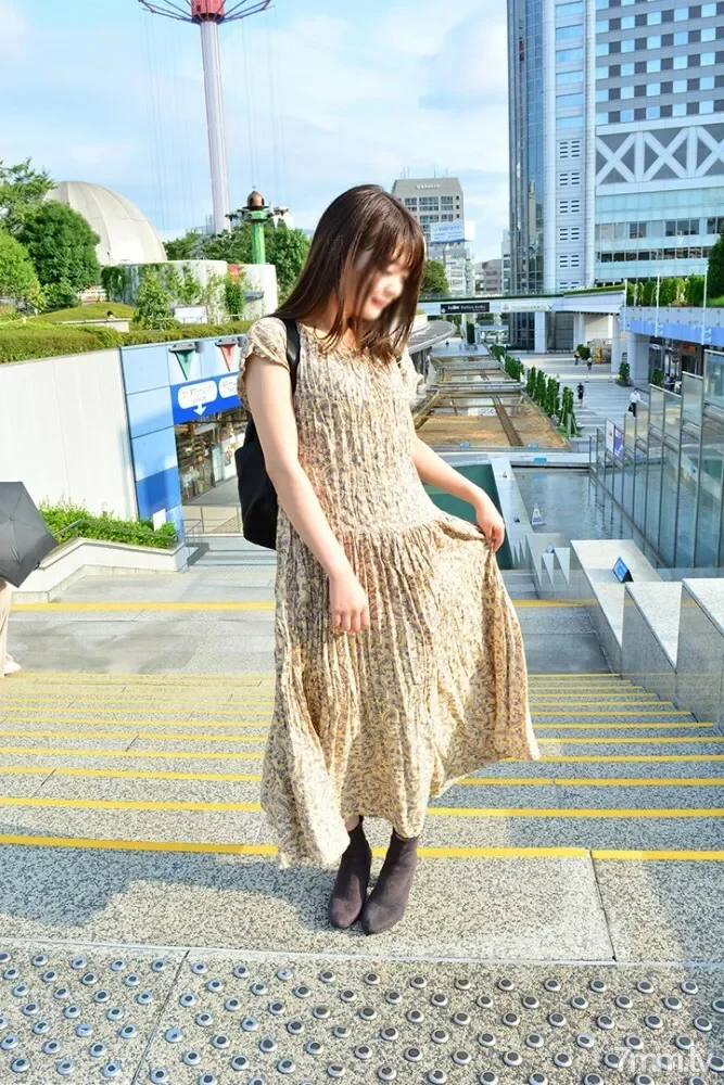 FC2-PPV-1592042 Immediate deletion if identified  Leaked  High-quality DL  Model/UR private sex video behind the scenes