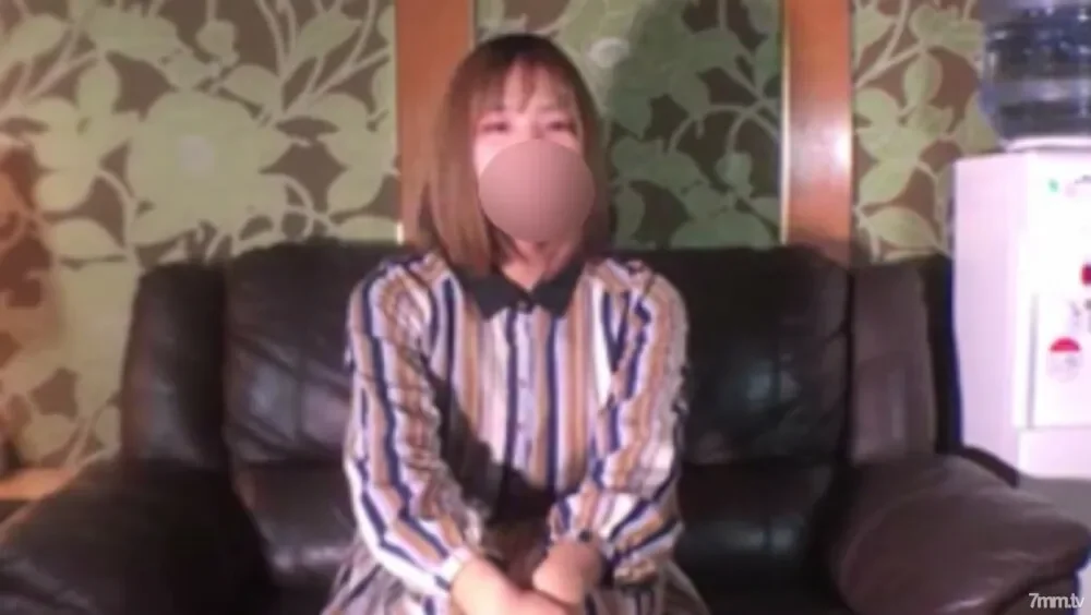 FC2-PPV-1405945 PPV 1405945 [Personal Shooting] Mei 20 Years Old ★ Slender Female College Student Of Shaved Bread! Even With H With My Boyfriend, I Will Make A Vaginal Cum Shot From The Back To Jd With Rubber!