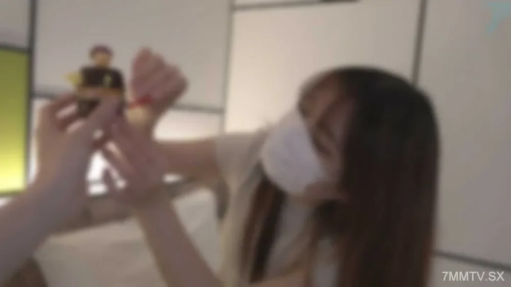 FC2-PPV-3269310 [#92] Natsuki-chan, an 18-year-old potato girl who lives in the countryside.  - She's always been nervous about dealing with adults, but she suddenly flips a switch...  - ♡ Awakening ♡