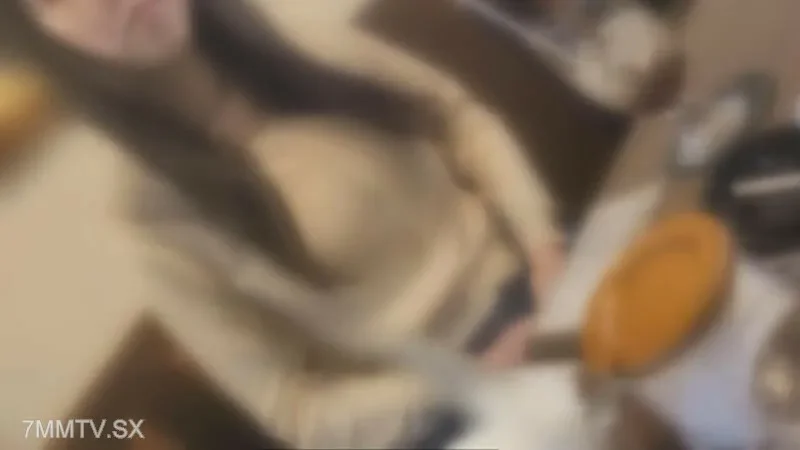 FC2-PPV-4213725 Personal  A personal story of a certain place in Tokyo where the number one female security officer was in urgent need of employment. However, in the end, there were some people who refused, but the customer was violent and violent.