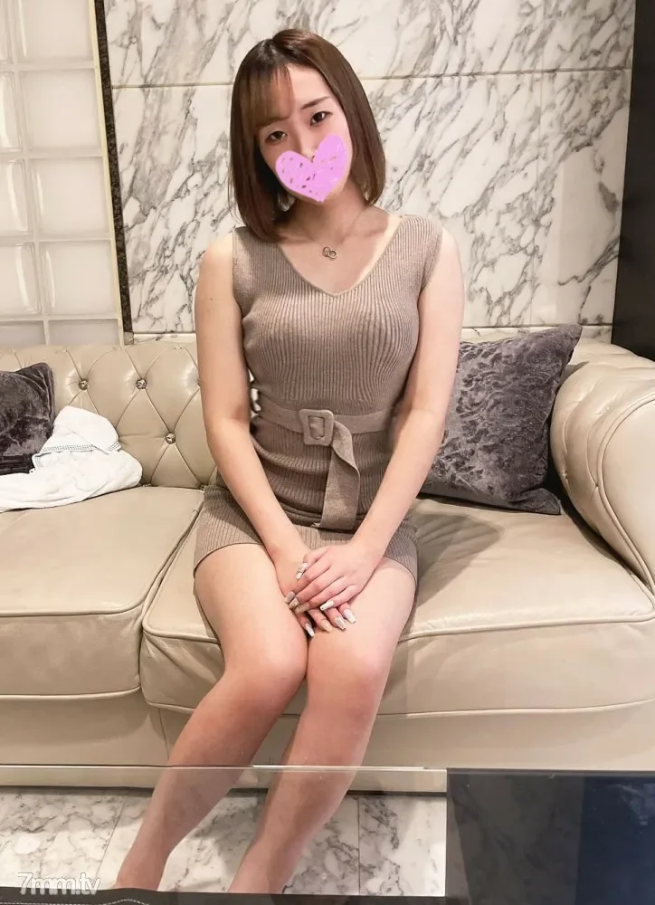 FC2-PPV-2684000 Personal shooting  Beautiful sports gym instructor Gonzo Creampie SEX !! Gym instructor: Naomi-chan  21 years old