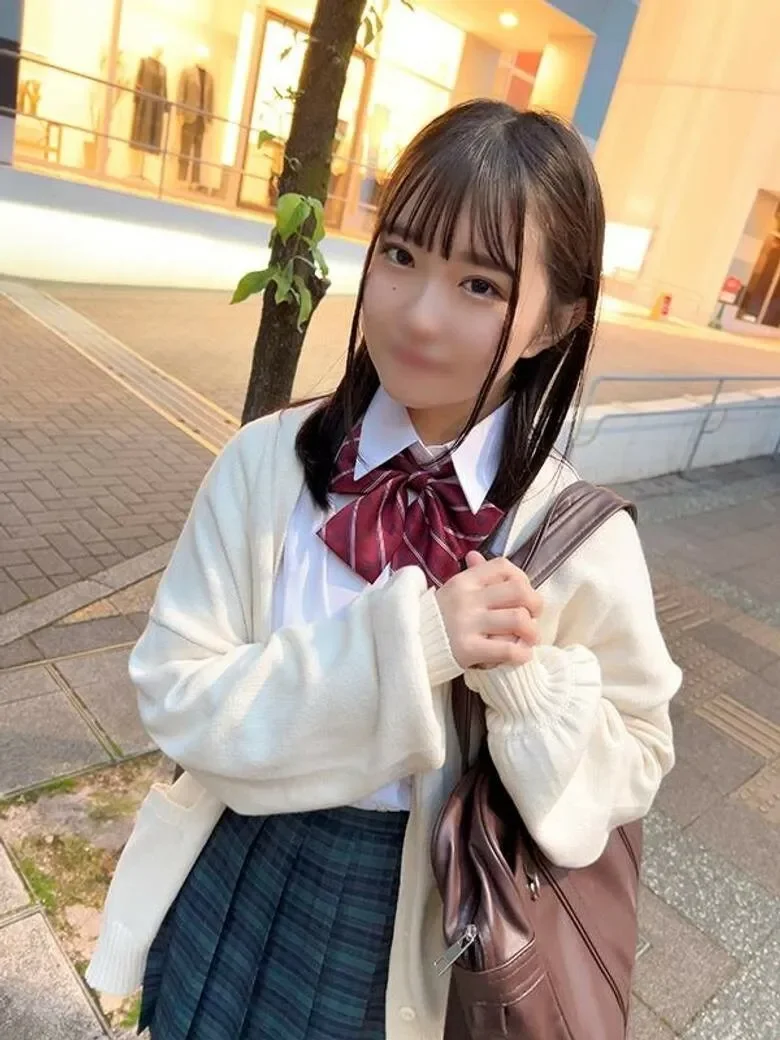 FC2-PPV-4504915 ※Limited quantity for the first time※ Individual shooting, creampie  I love sex★ She's at an age where she wants to put a dick in her pussy★ Misaki-chan