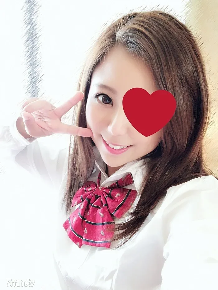 FC2-PPV-933383 Personal shooting  149cm play face JD Emiri 19 years old is begging for raw squirrel in J❤K uniform! Personal shooting that makes a small body jerky and cums with a smile even on the verge of fainting approved