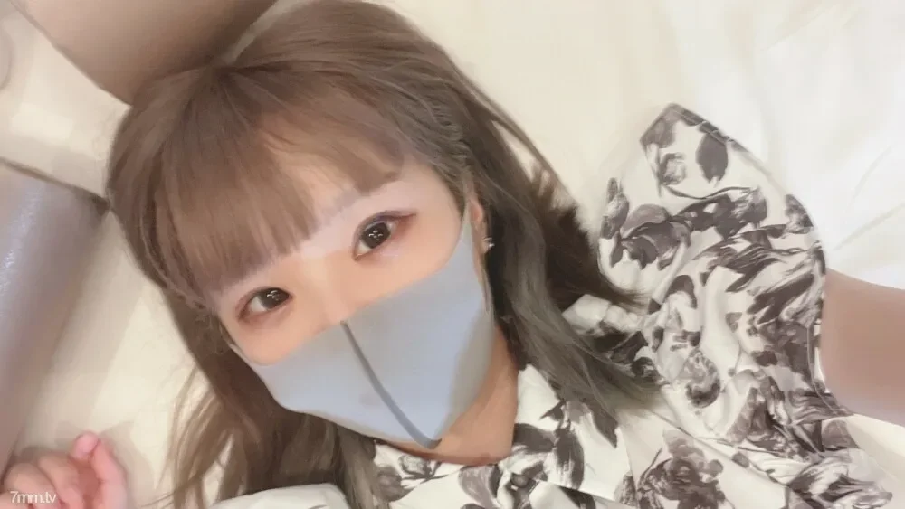 FC2-PPV-3070466 No  Little girl and bareback ♡ Even in the open-air bath version, the inside out is a review privilege