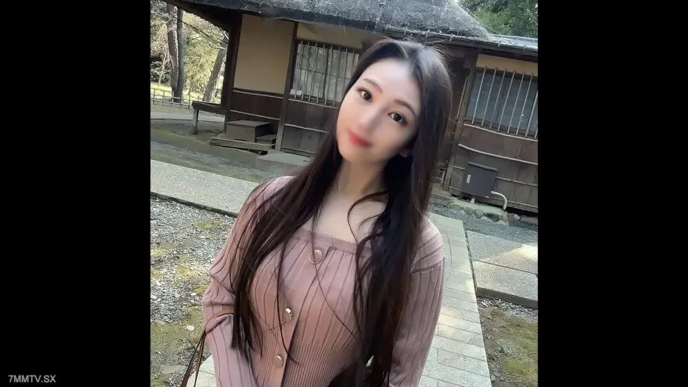 FC2-PPV-3340997 First shooting / appearance!  - !  - 3 days limited 1980pt!  - !  - At a park with a beautiful office lady who works at a major travel agency and is full of curiosity... She explodes her sexual desire, which she can't usually satisfy,...