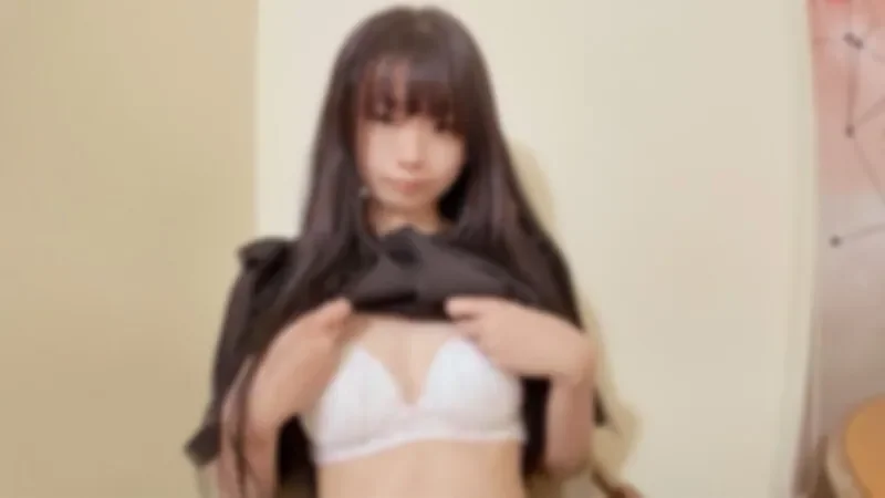 FC2-PPV-4761757 990 points until 10/7  First shoot  19-year-old beauty specialist. Petite and sensitive body, she is shy in front of the camera but convulses with pleasure. A large amount of semen penetrates the vagina deep inside her juicy pussy.