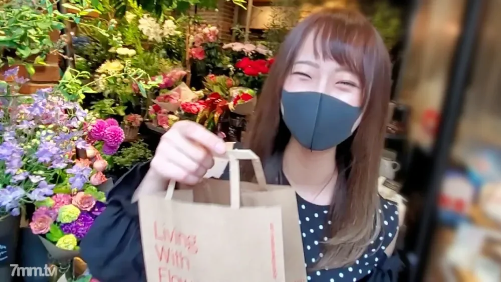 FC2-PPV-1862550 Limited number Uncensored  Active professional student with a lovely smile like a girl! Creampie at 19 years old! !!