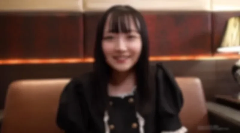 FC2-PPV-4739587 3 days! Half price! First shoot  Half inside, half outside  This mysterious girl who works at a con cafe is a very sensitive, lewd, and masochistic woman. Her hairy pussy and big, mysterious eyes, and her captivating atmosphere will a...