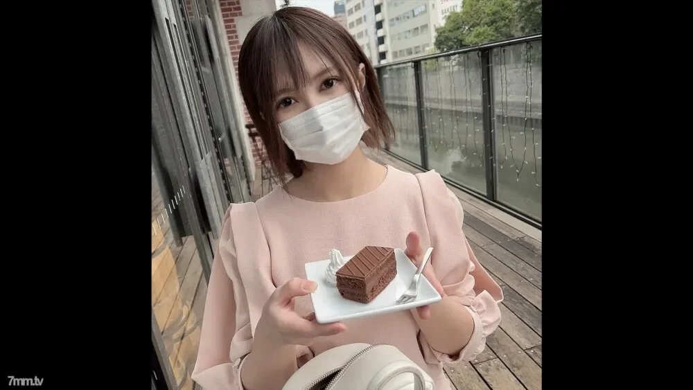 FC2-PPV-2880040 [First shot, uncensored] "It's dirty, so it's no good" I'm bowing back and feeling horny for the first time.  - !  - I was immersed in the afterglow of the warmth of semen dripping from my vagina...