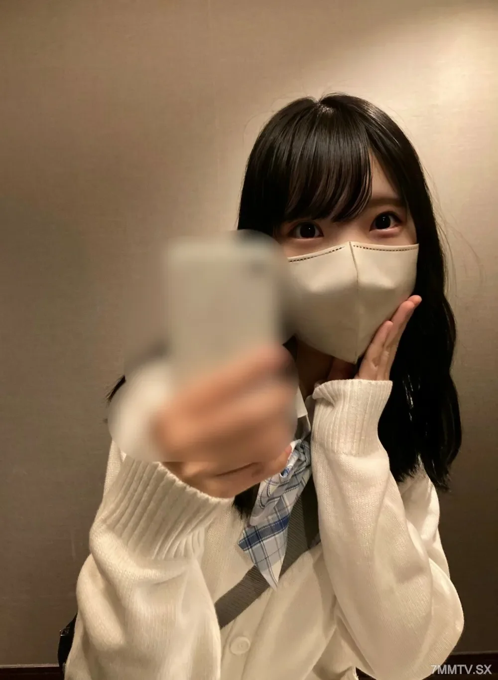 FC2-PPV-3389408 Special price for today only!  - [Limited quantity sale] *Discount set sales available [Super dangerous work * Permanent preservation version] Super talent!  - 18-year-old slope-based slender rough stone girl!  - Life's first facial! ...