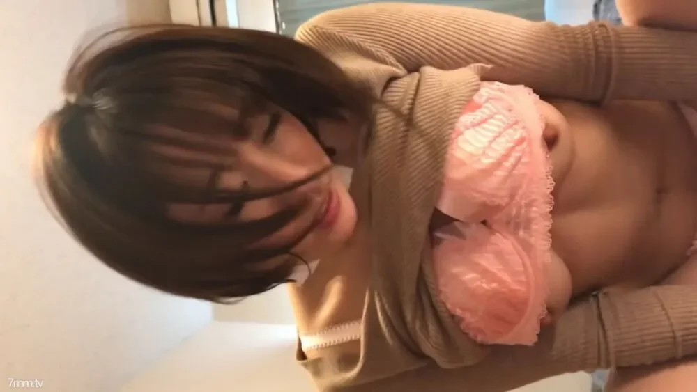 FC2-PPV-1574630 *Full face revealed Personal shooting/Leaked  I creampied a masochistic older sister twice with her nipples erect. She was knocked out by the hips in the cowgirl position. *Limited deletion