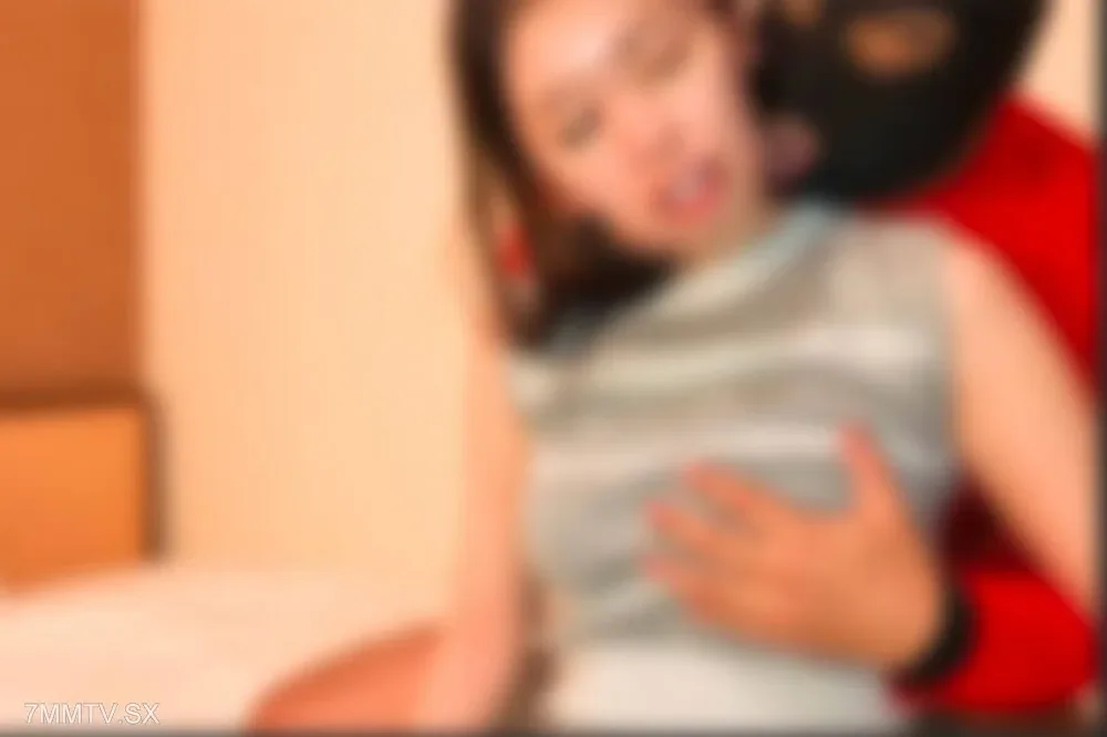 FC2-PPV-4601766 Creampie  Super Soft! Beautiful thighs of a lady in the office