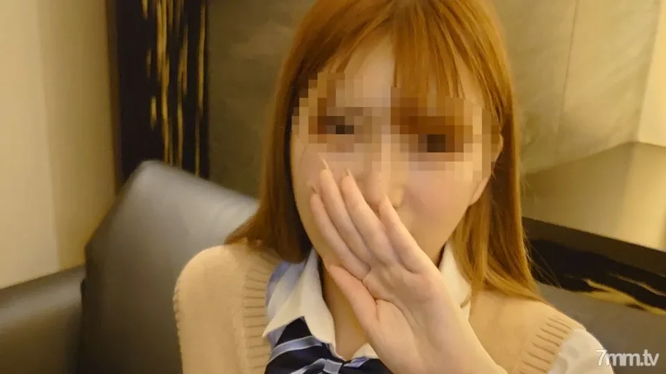 FC2-PPV-1948040 Individual shooting  Slender small breasts, flashy makeup part-time J system and indecent assistance Gonzo Creampie