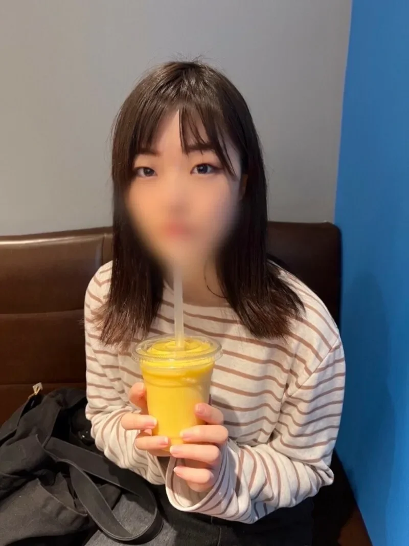 FC2-PPV-3166224 "Freshly Coming to Tokyo Country Girl" "Seiharu Jitsuroku" Returned with a little H.  - 18-year-old Maki who moved from the countryside last year!  - "I can't get enough of the sight of him repeatedly calling out to his body that made...