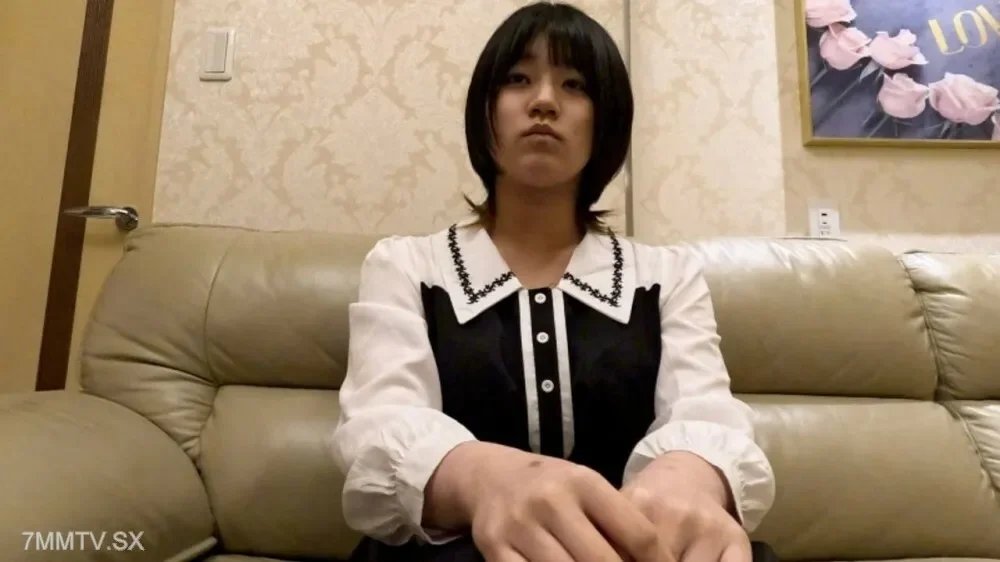 FC2-PPV-4531761 Misuzu  19  Traces of Menhera. I listen to the east and west, so I have anal penetration, I have an anal penetration atm, and the writing is on the other side.